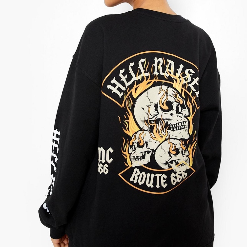 Graphic Boohoo Sweatshirt